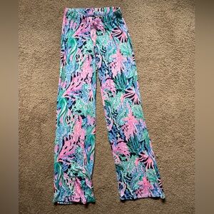 Lilly Pulitzer tropical print lounge pants